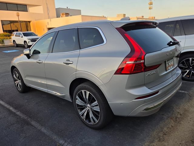Used 2023 Volvo XC60 B5 Ultimate FWD image 3