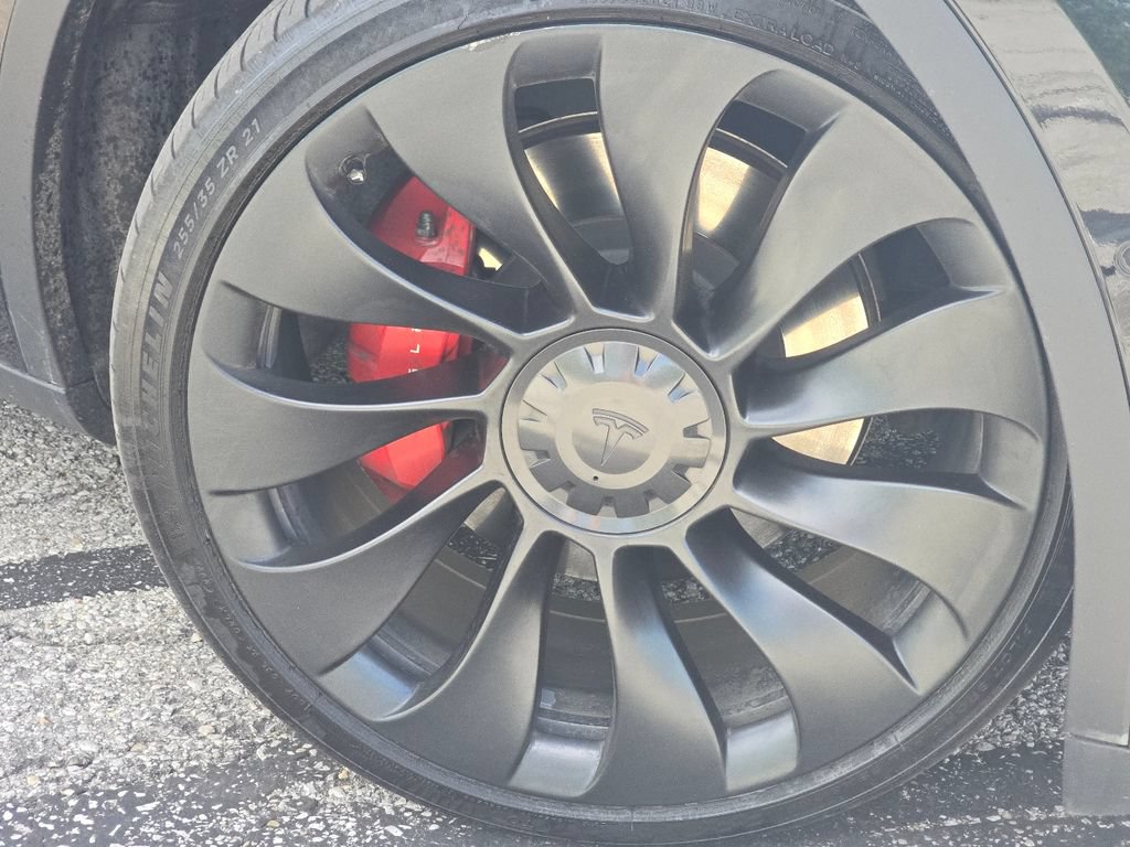 Used 2022 Tesla Model Y Performance AWD/4WD image 7