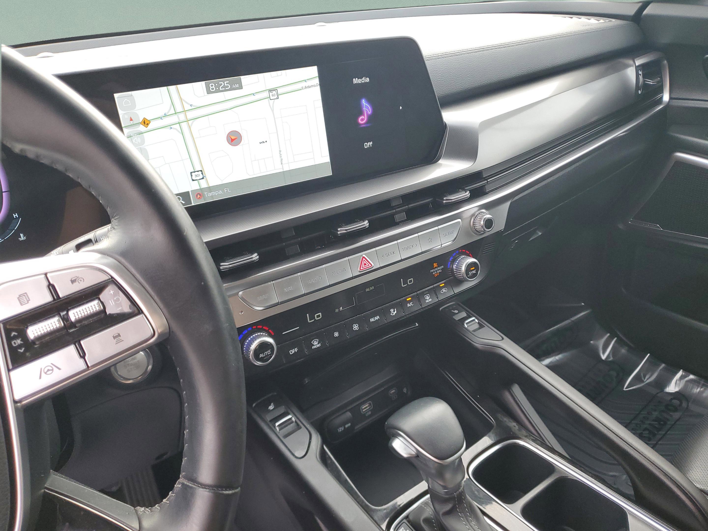 Certified 2025 Kia Telluride S image 25