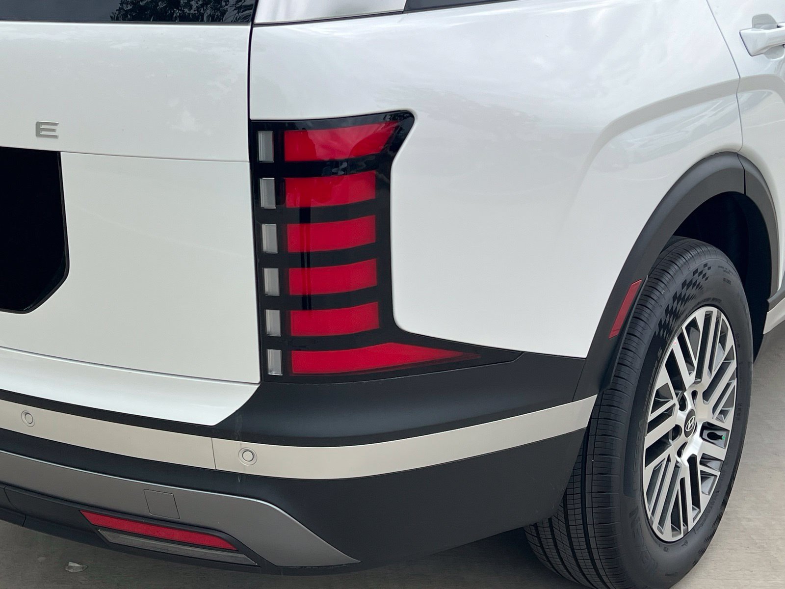 New 2026 Hyundai Palisade SEL FWD image 13