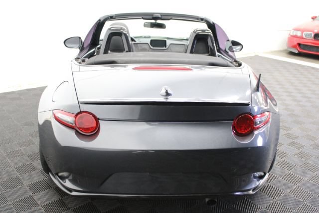 Used 2016 MAZDA MX-5 Miata Club w/ Brembo/BBS Package RWD image 8