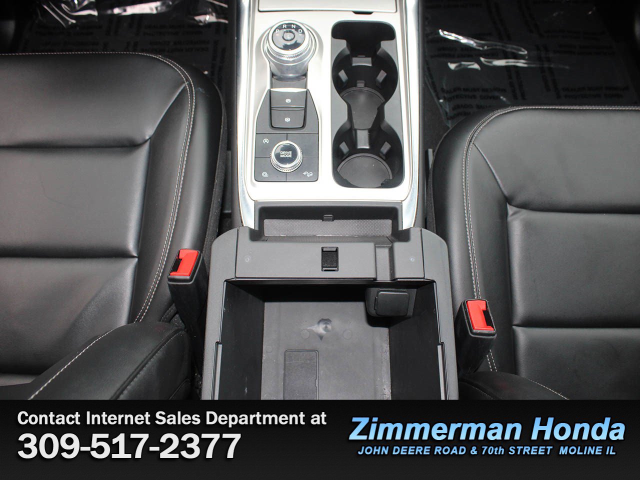 Used 2023 Ford Explorer XLT w/ Equipment Group 202A AWD/4WD image 19