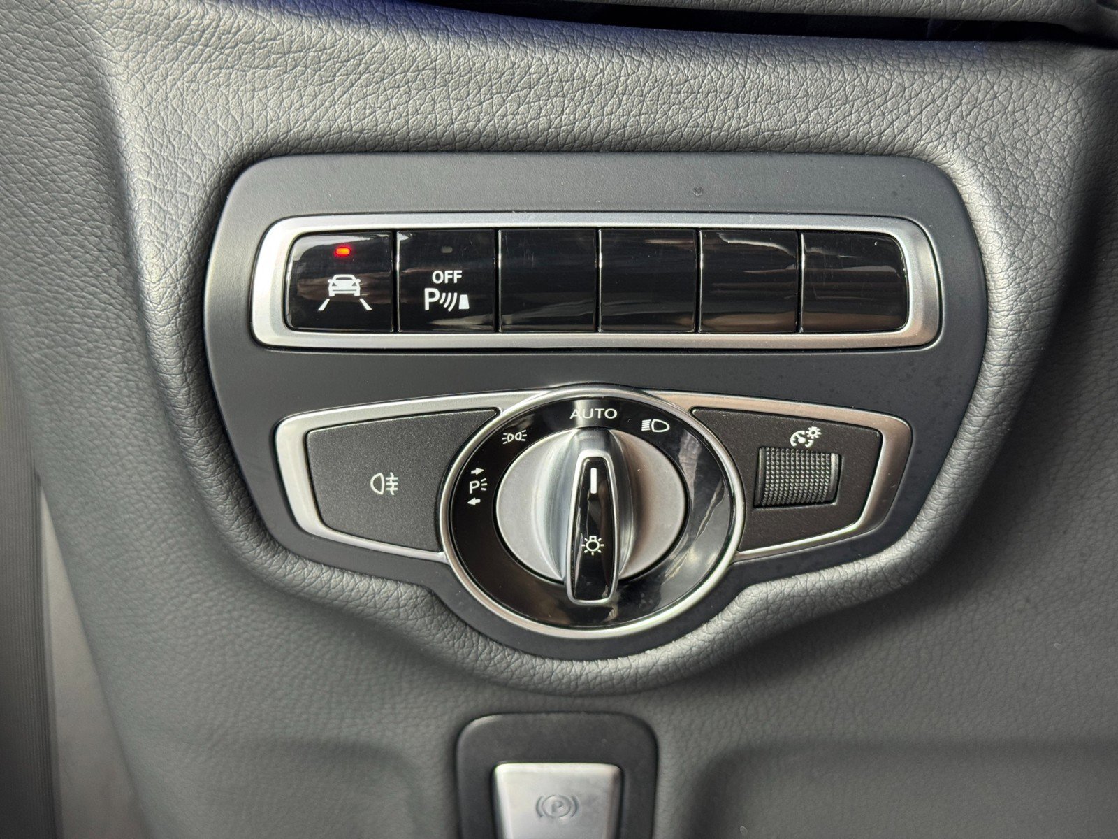 Used 2021 Mercedes-Benz G 550 image 21