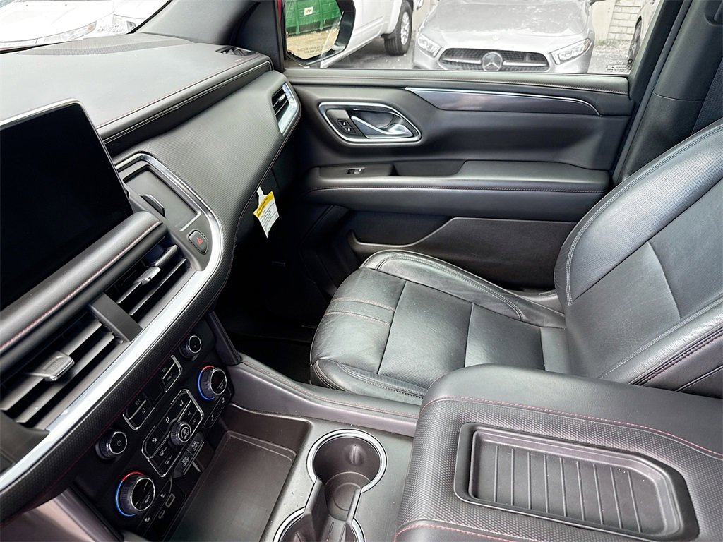 Used 2021 Chevrolet Suburban RST image 24