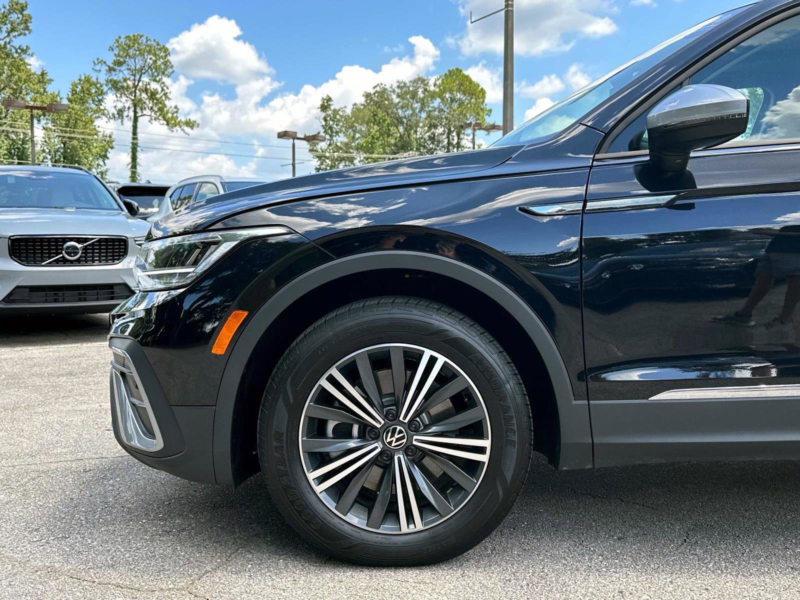 Used 2024 Volkswagen Tiguan Wolfsburg Edition image 10