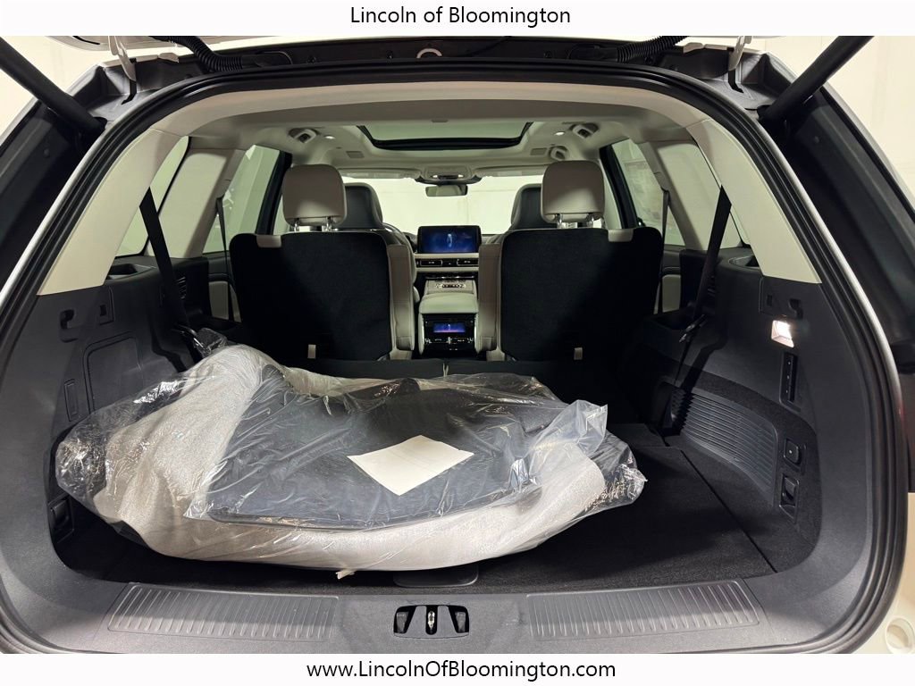 New 2026 Lincoln Aviator Reserve AWD/4WD image 24