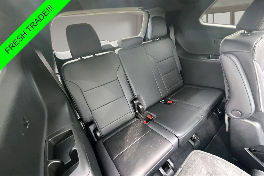 Used 2025 Buick Enclave Sport Touring FWD image 24