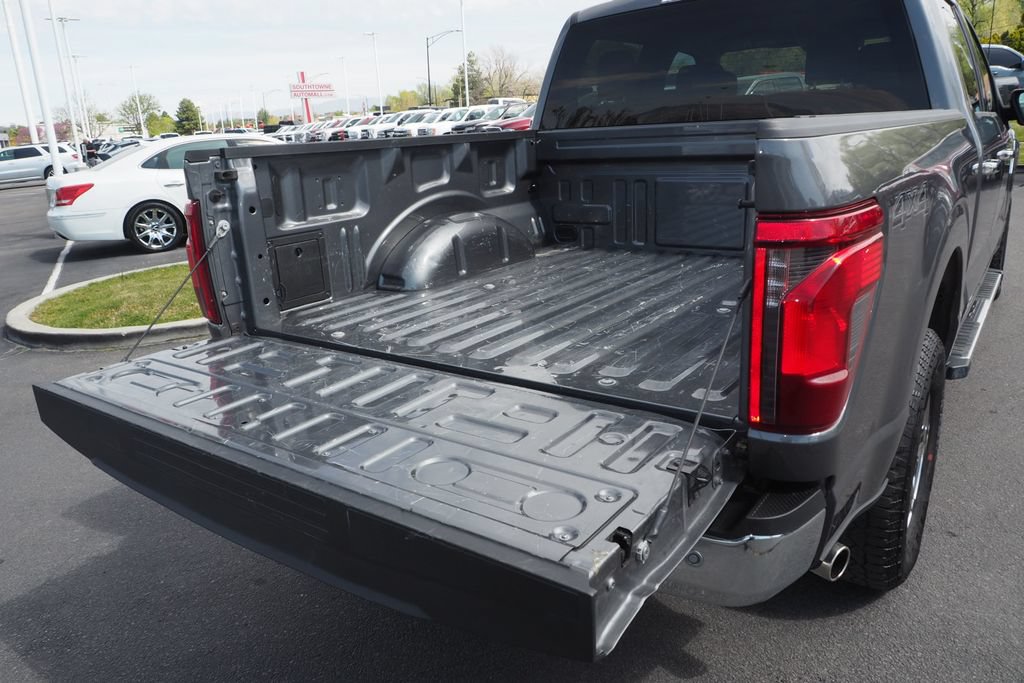 Used 2025 Ford F150 XLT w/ Equipment Group 301A Standard AWD/4WD image 19