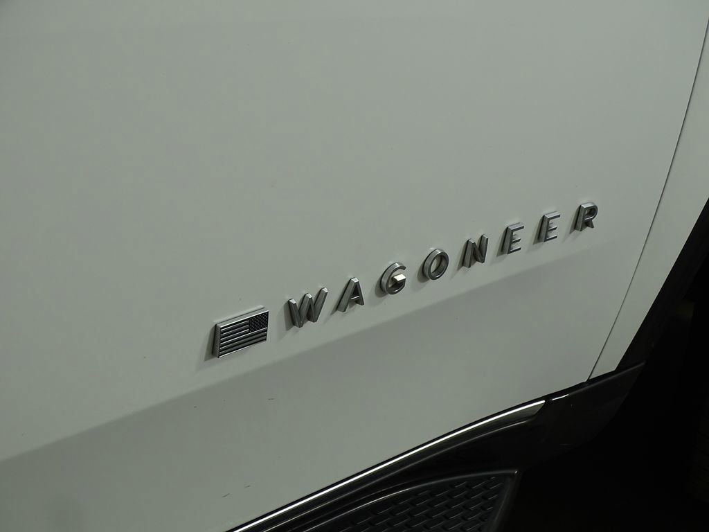 Used 2022 Jeep Wagoneer Series III image 41
