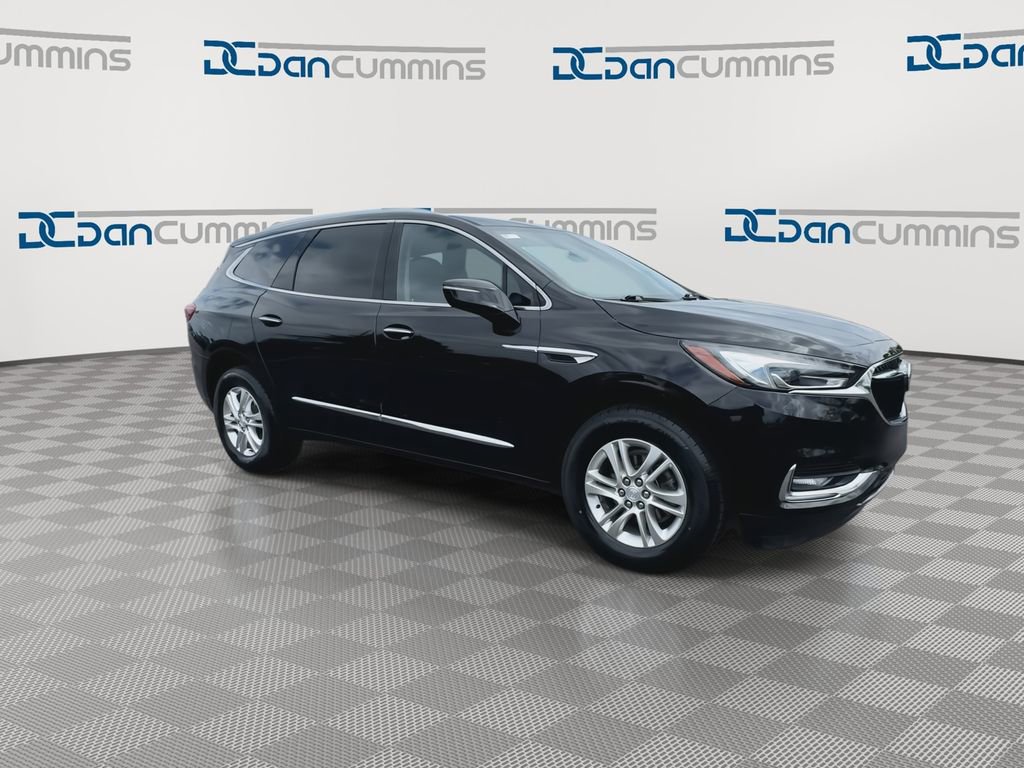 Used 2021 Buick Enclave Essence FWD image 2