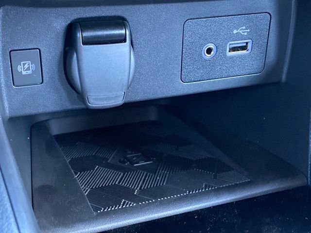 New 2025 Nissan Versa SV image 17