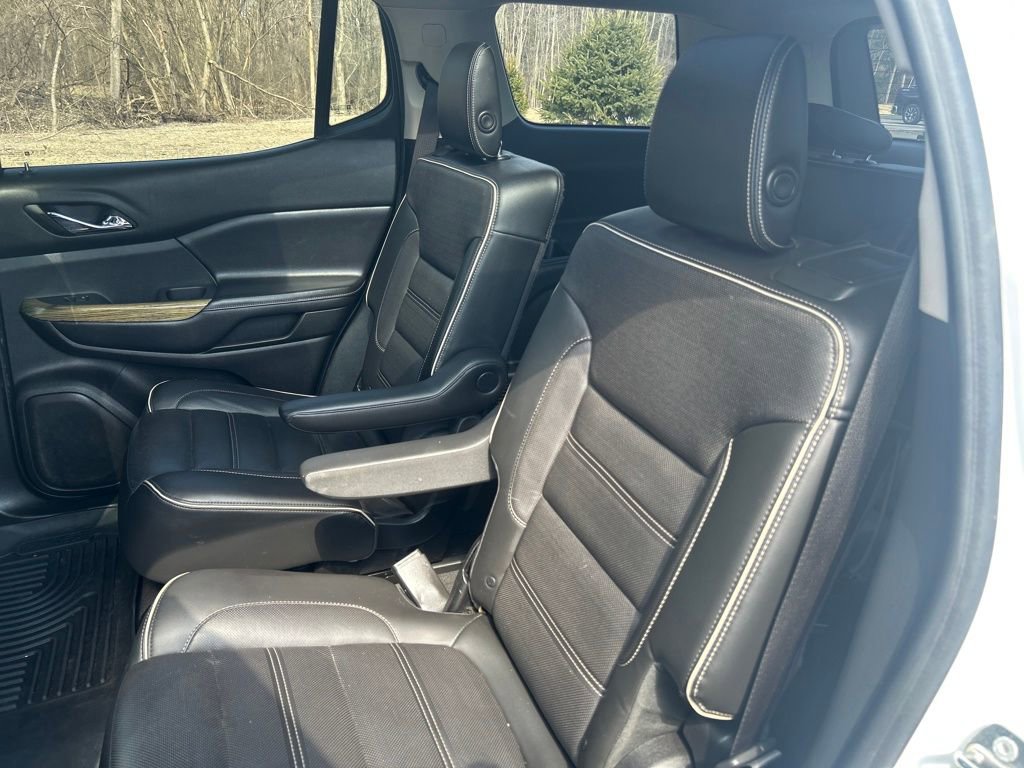 Used 2018 GMC Acadia Denali w/ Technology Package AWD/4WD image 13