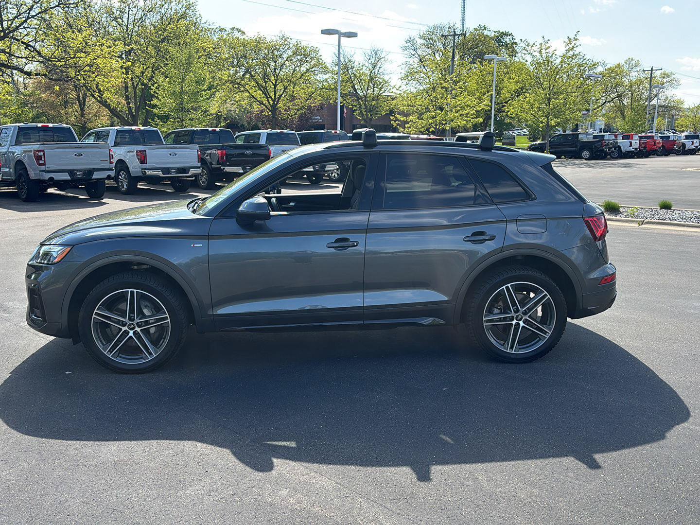 Used 2023 Audi Q5 e Premium Plus AWD/4WD image 13