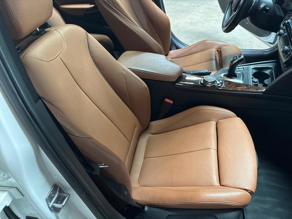 Used 2016 BMW 340i Sedan image 19