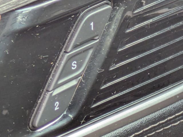 Used 2024 Jeep Wagoneer L Series II w/ Flexible Seating Group RWD image 23