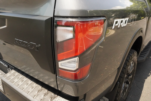 Used 2021 Nissan Titan PRO-4X w/ Pro-4x Convenience Package AWD/4WD image 37