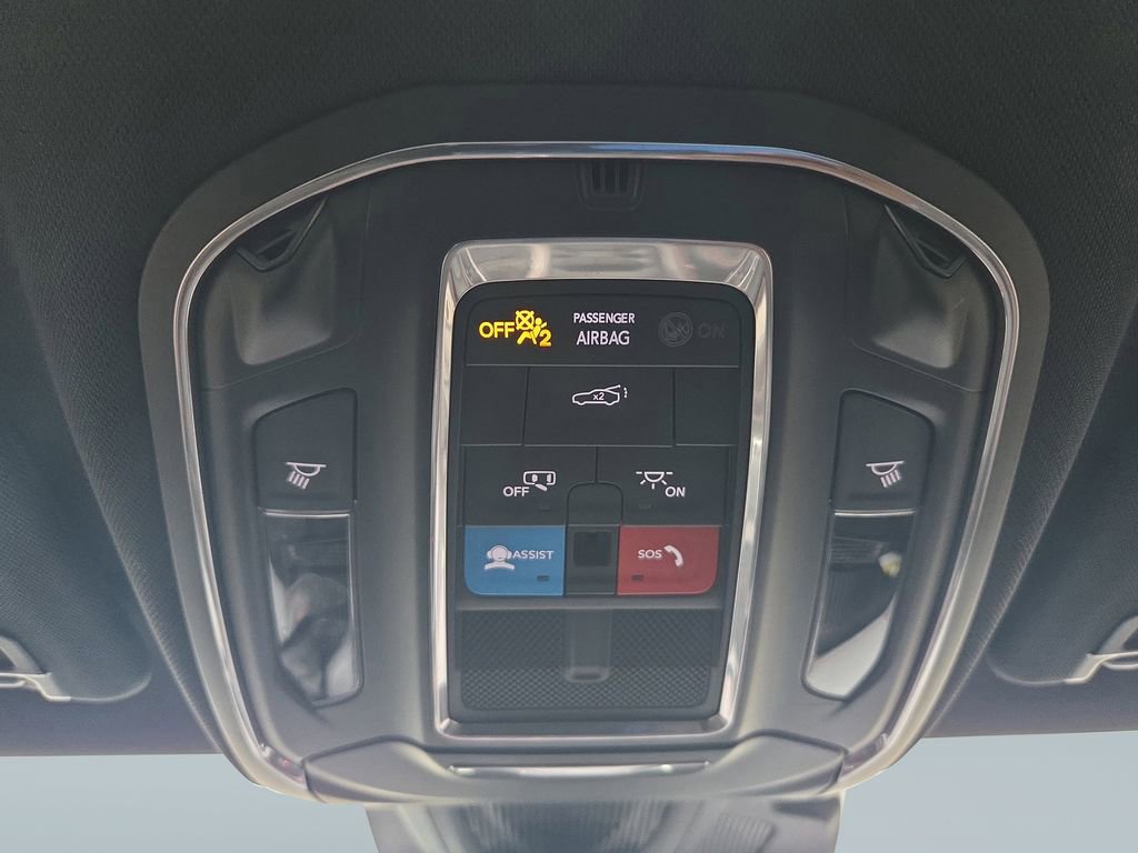 Used 2024 Dodge Charger R/T w/ Plus Group image 13