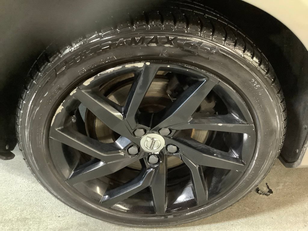 Used 2020 Volvo S60 T6 Momentum AWD/4WD image 12