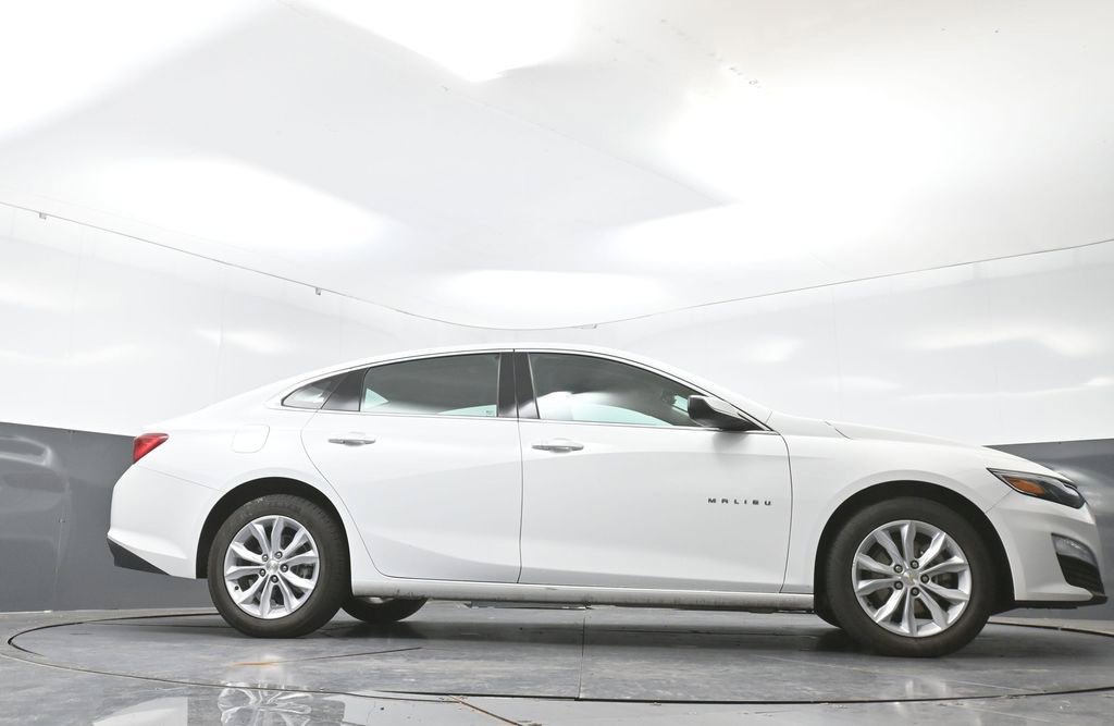 Used 2025 Chevrolet Malibu LT FWD image 51