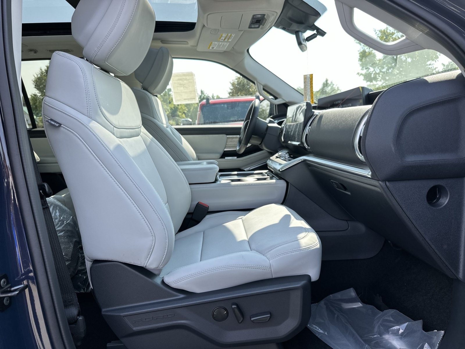 New 2027 Ford Expedition Max Platinum AWD/4WD image 29