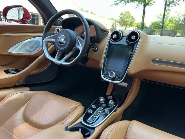 Used 2023 McLaren GT image 25