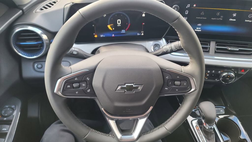 New 2026 Chevrolet Trax LT image 20