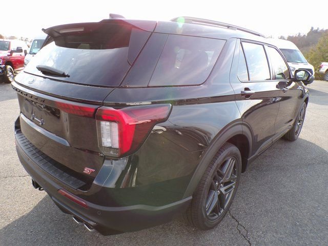 New 2026 Ford Explorer ST w/ Sun And Sound Package image 4