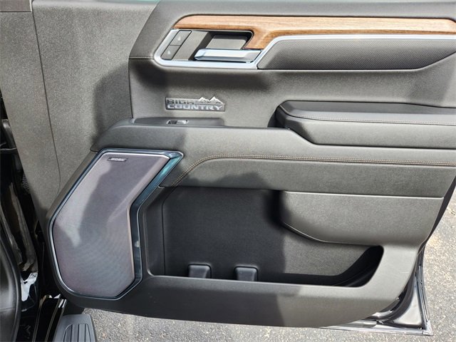 Used 2023 Chevrolet Silverado 1500 High Country w/ Technology Package image 15