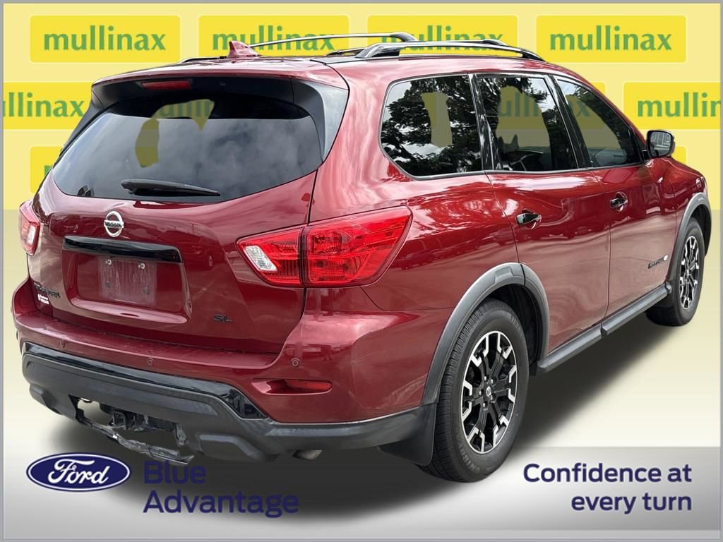 Used 2020 Nissan Pathfinder SL image 4