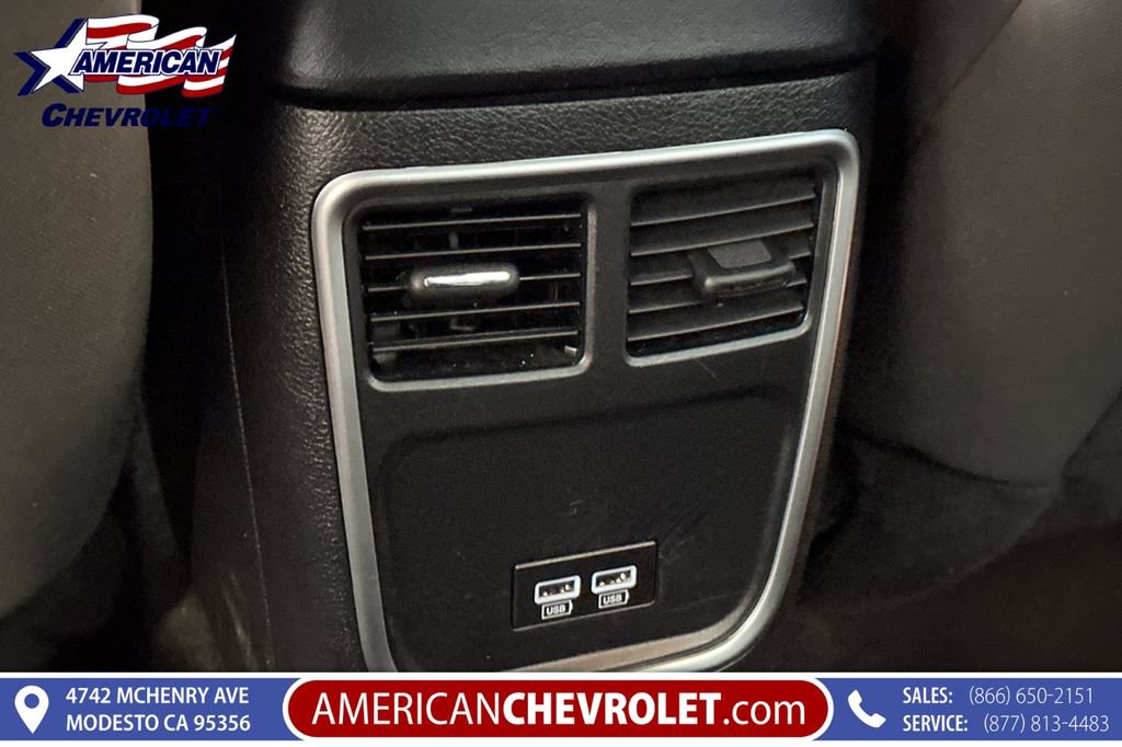 Used 2023 Dodge Charger SXT RWD image 16