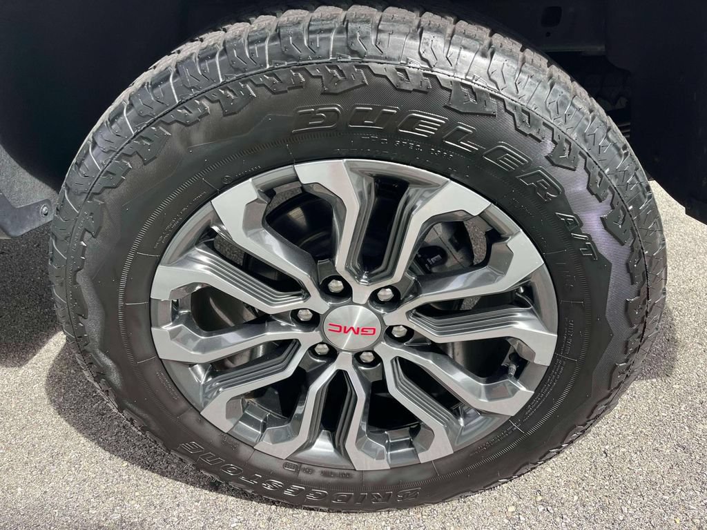 Certified 2023 GMC Canyon Denali AWD/4WD image 11