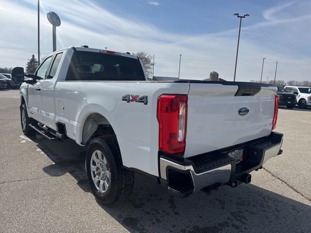 Used 2023 Ford F250 XLT image 6