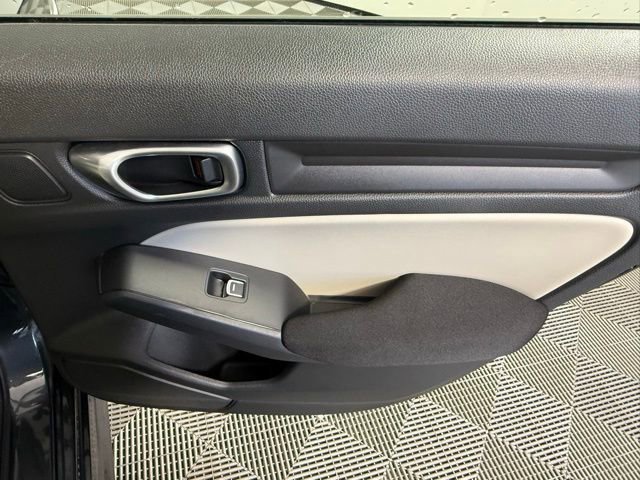 Used 2023 Honda Civic LX image 39