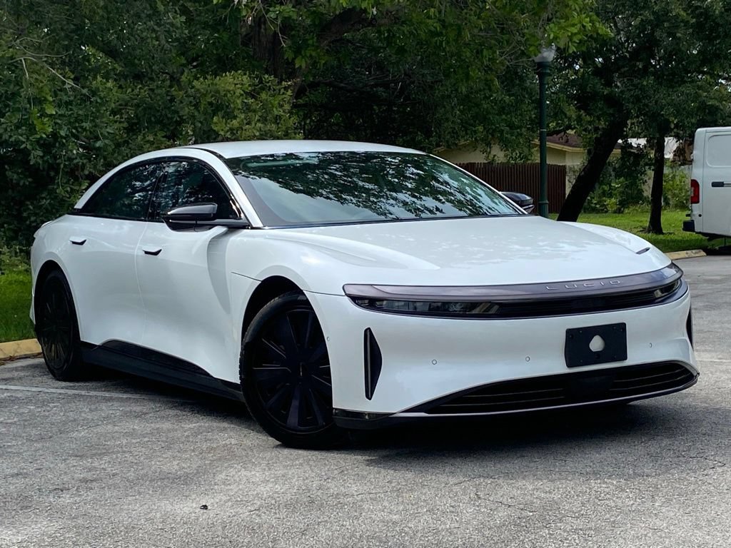 Used 2025 Lucid Air Touring AWD/4WD image 3