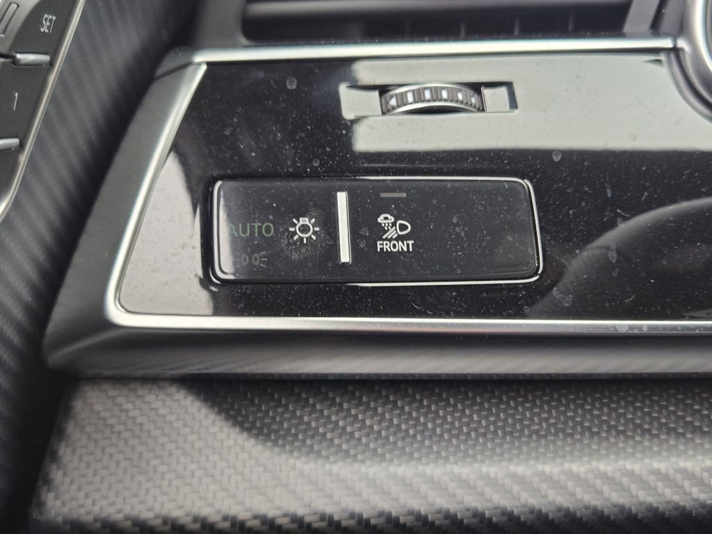 New 2026 Audi SQ8 Prestige image 24