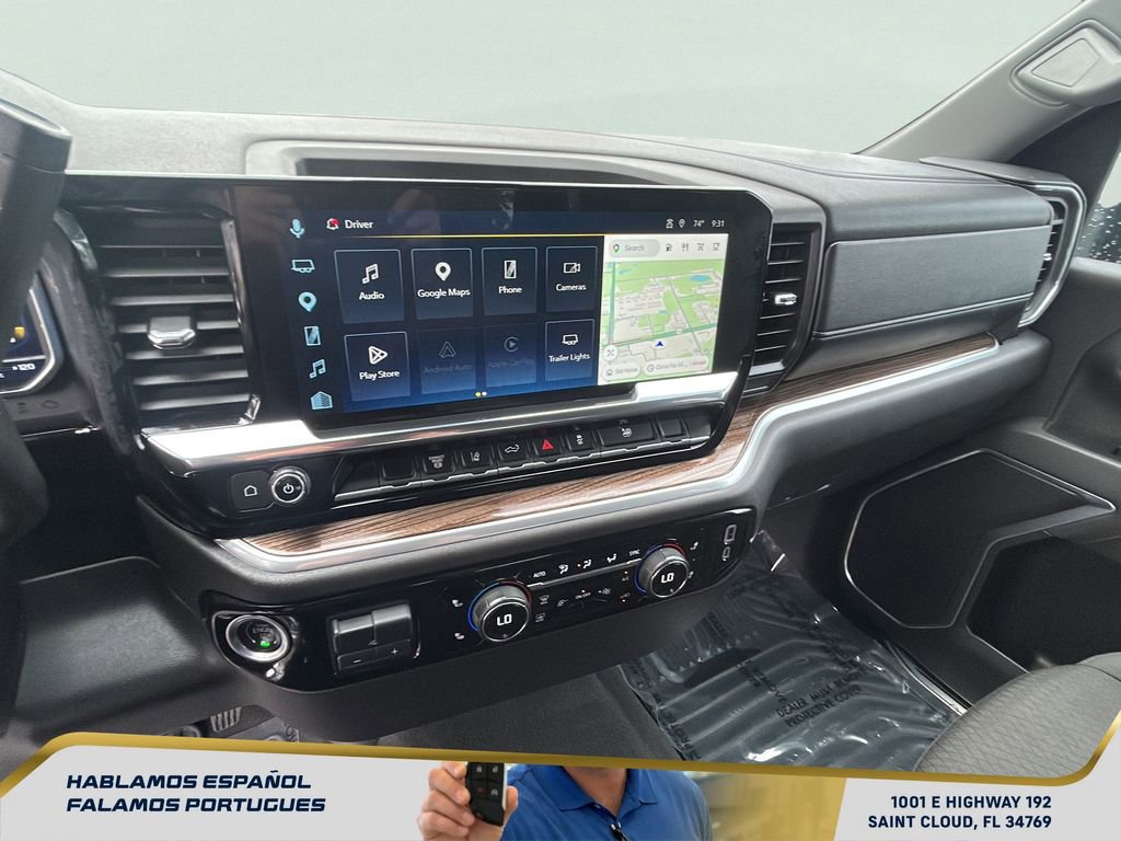 Used 2025 Chevrolet Silverado 2500 LT w/ Convenience Package image 21