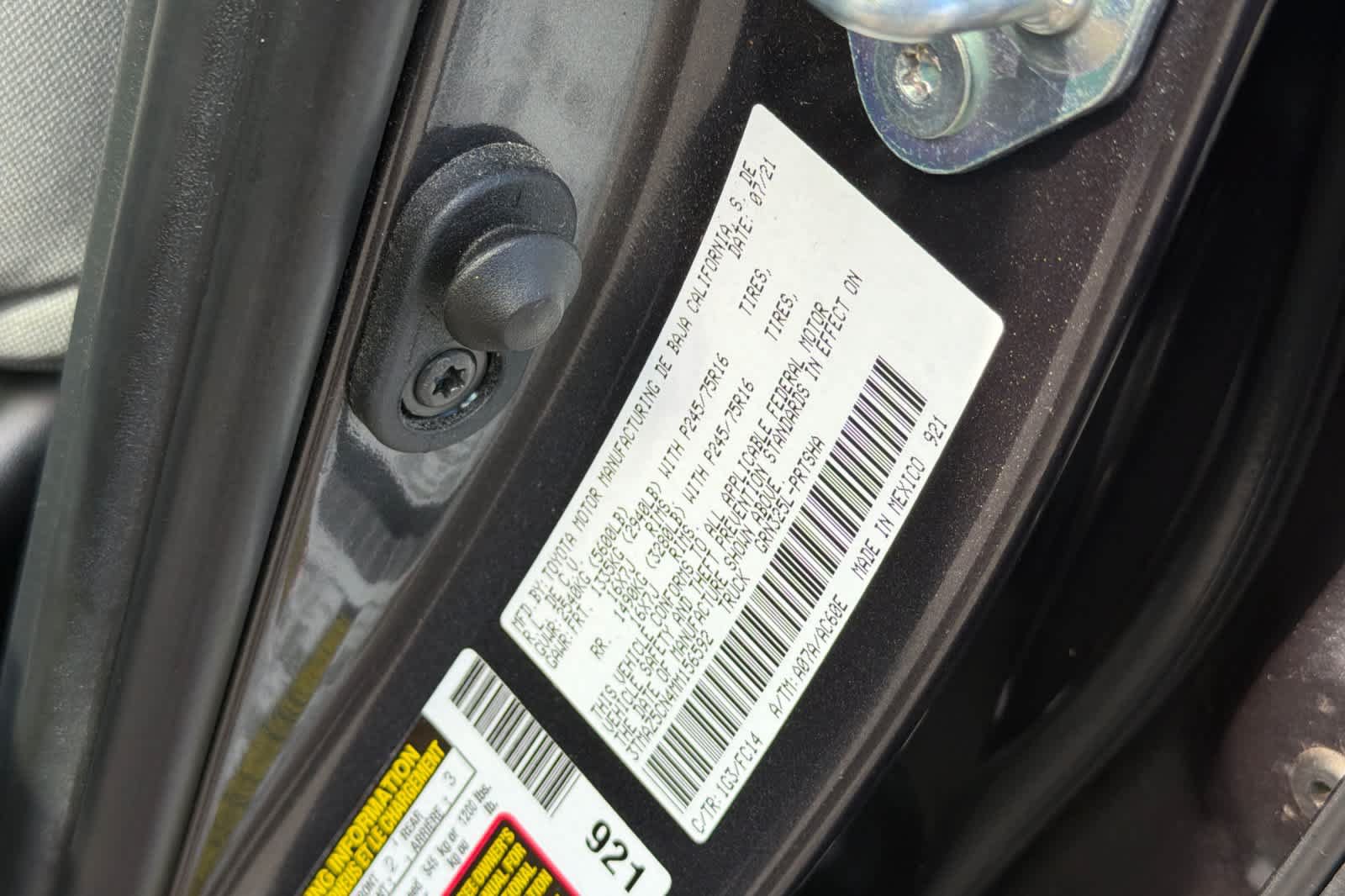 Used 2021 Toyota Tacoma SR5 RWD image 30