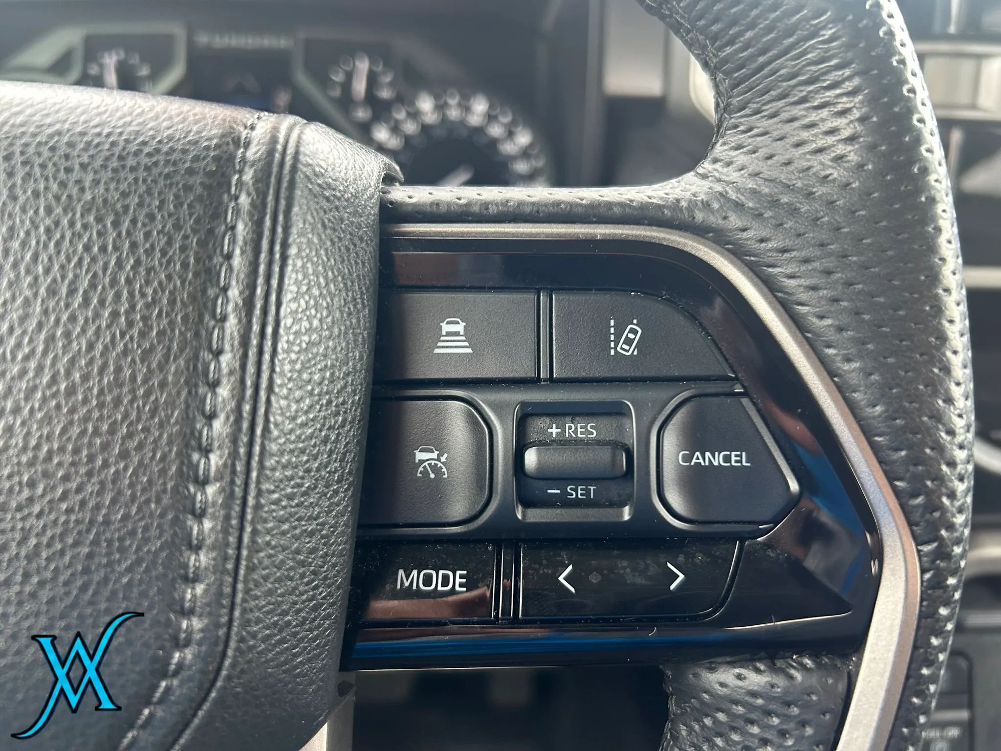 Used 2024 Toyota Tundra SR5 w/ SR5 Premium Package AWD/4WD image 35