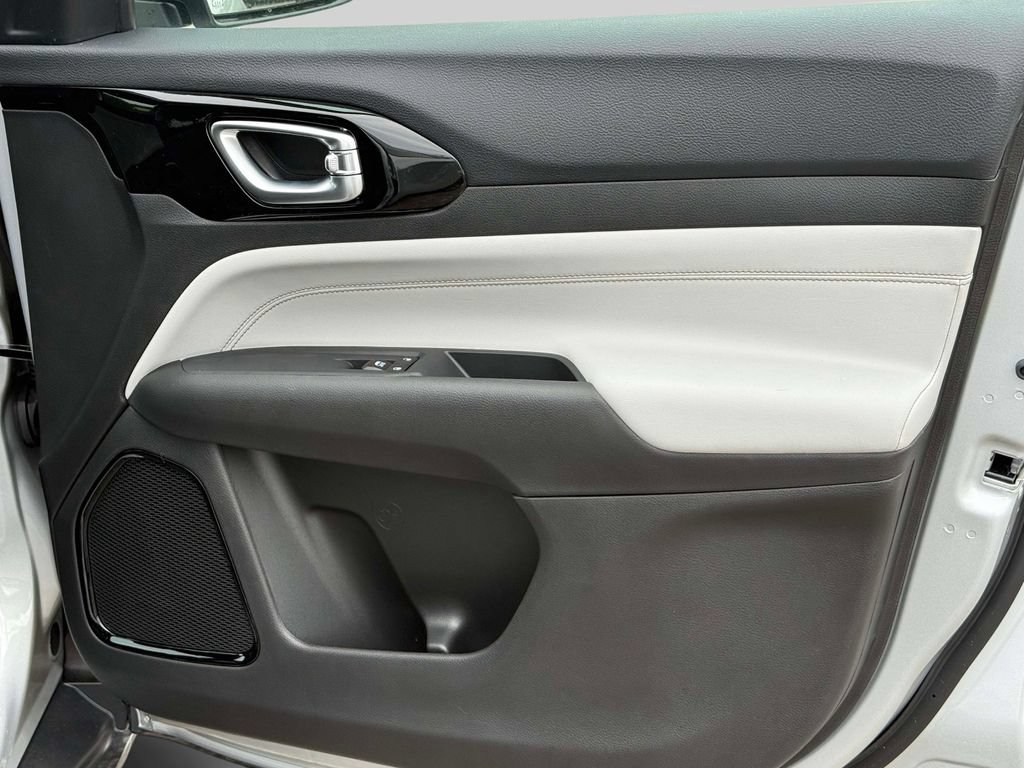 New 2026 Jeep Compass Limited AWD/4WD image 7