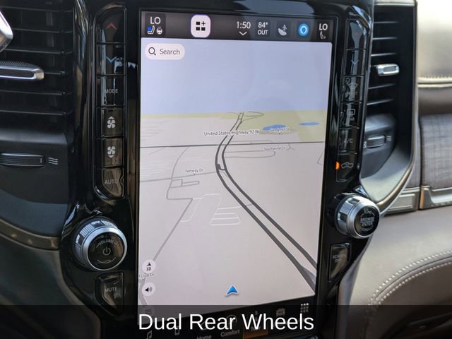 Used 2023 RAM 3500 Limited image 28