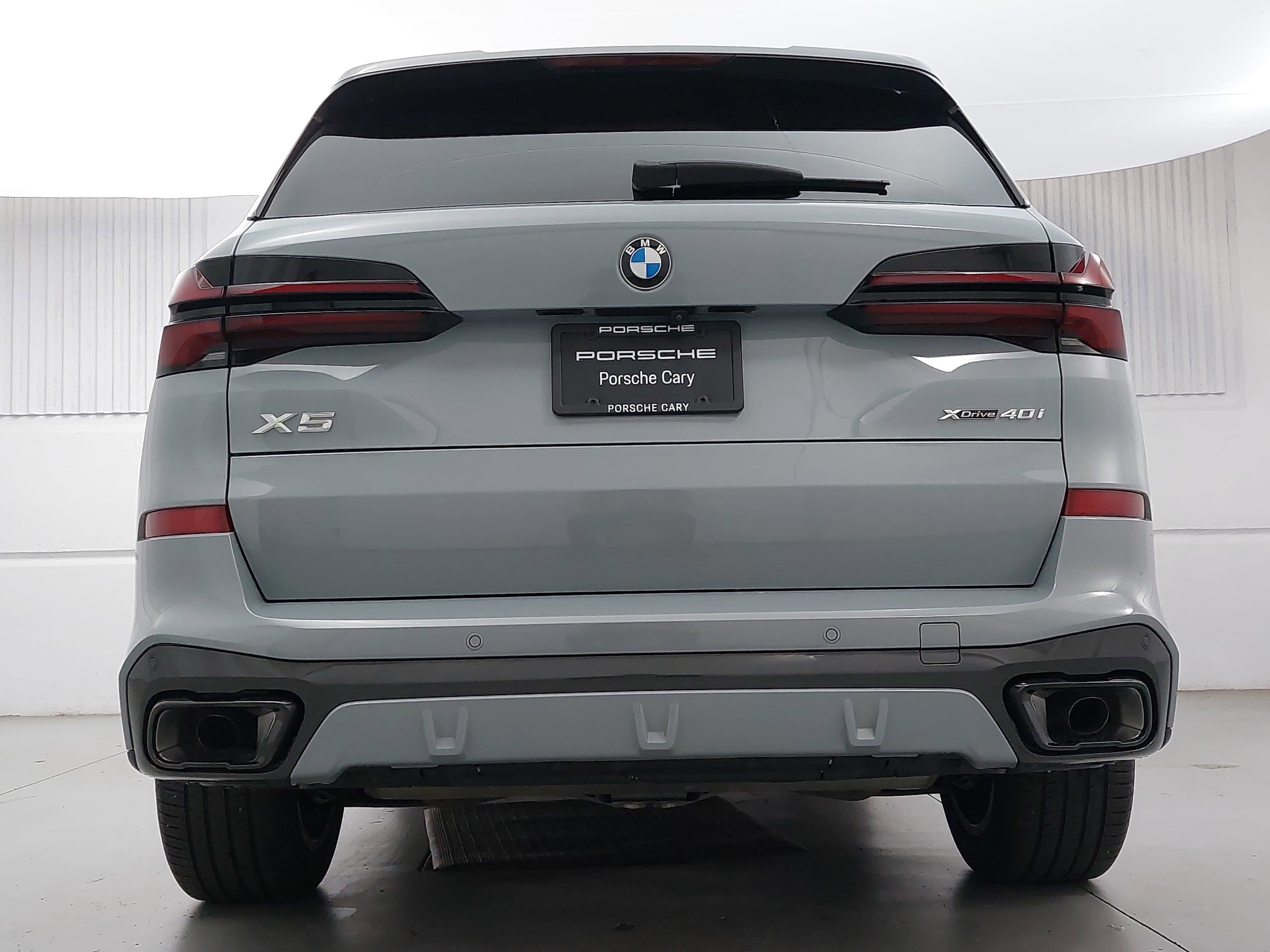 Used 2024 BMW X5 xDrive40i w/ Executive Package AWD/4WD image 6