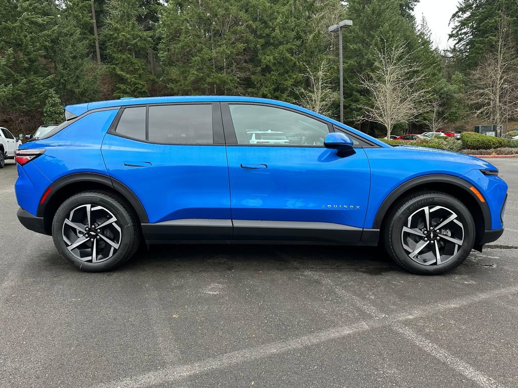 New 2026 Chevrolet Equinox EV LT image 6