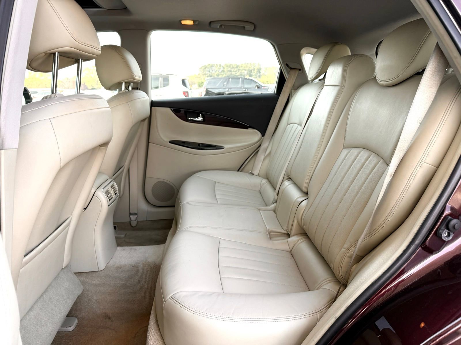 Used 2016 INFINITI QX50 2WD w/ Premium Plus Package image 24