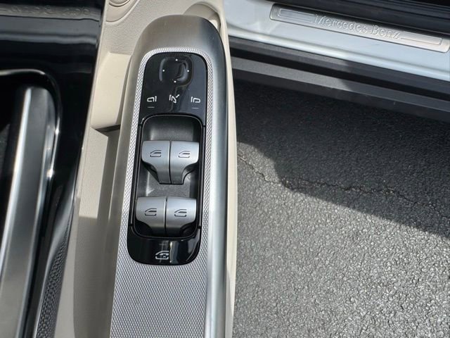 Used 2026 Mercedes-Benz GLC 300 4MATIC image 21