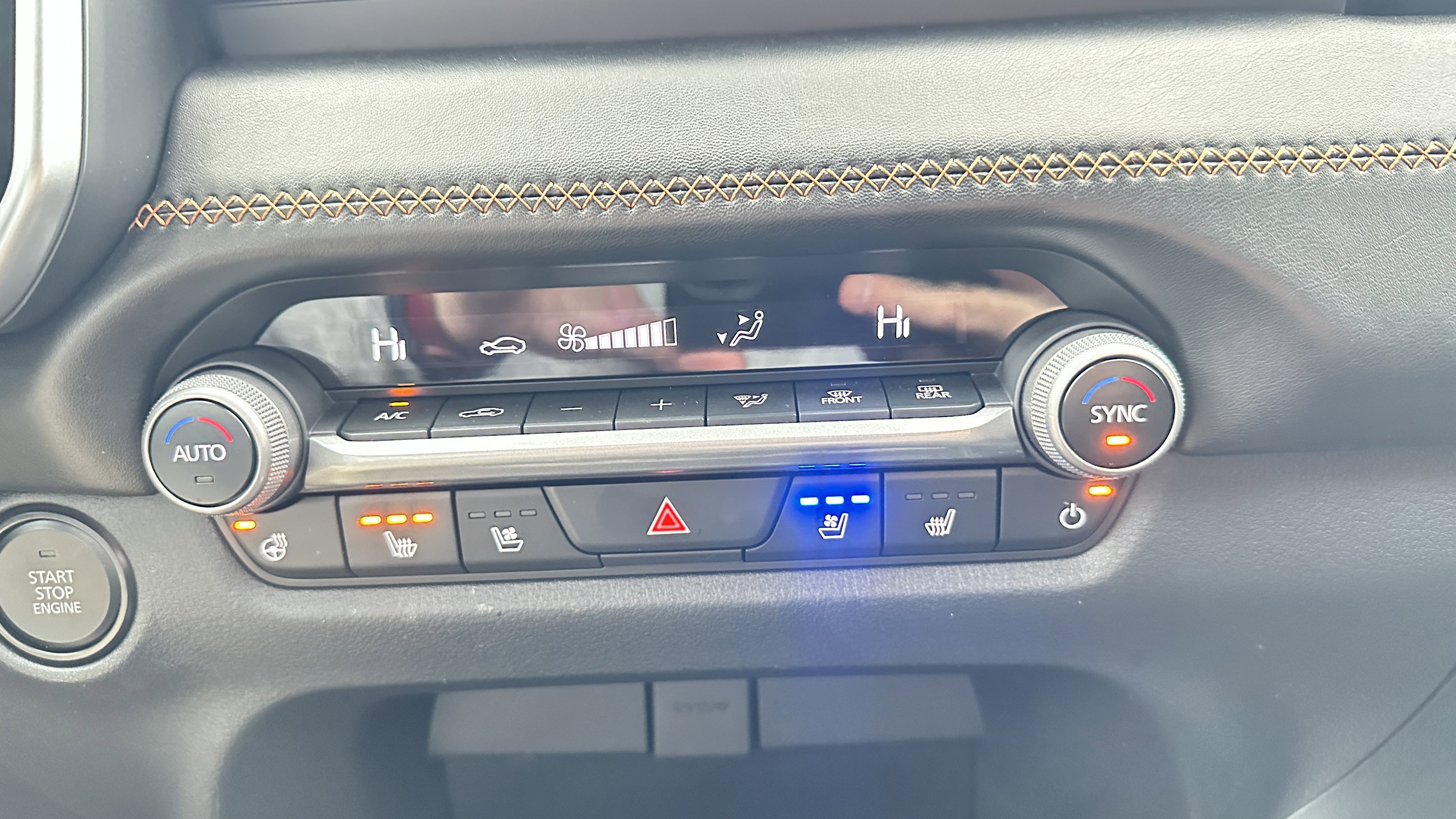 Certified 2025 MAZDA CX-50 AWD 2.5 Turbo w/ Premium Pkg image 10