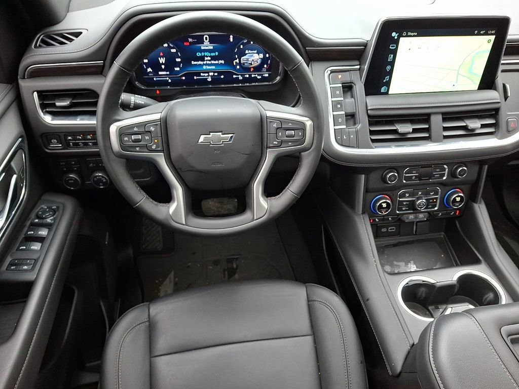 Used 2024 Chevrolet Tahoe Z71 w/ Luxury Package image 12