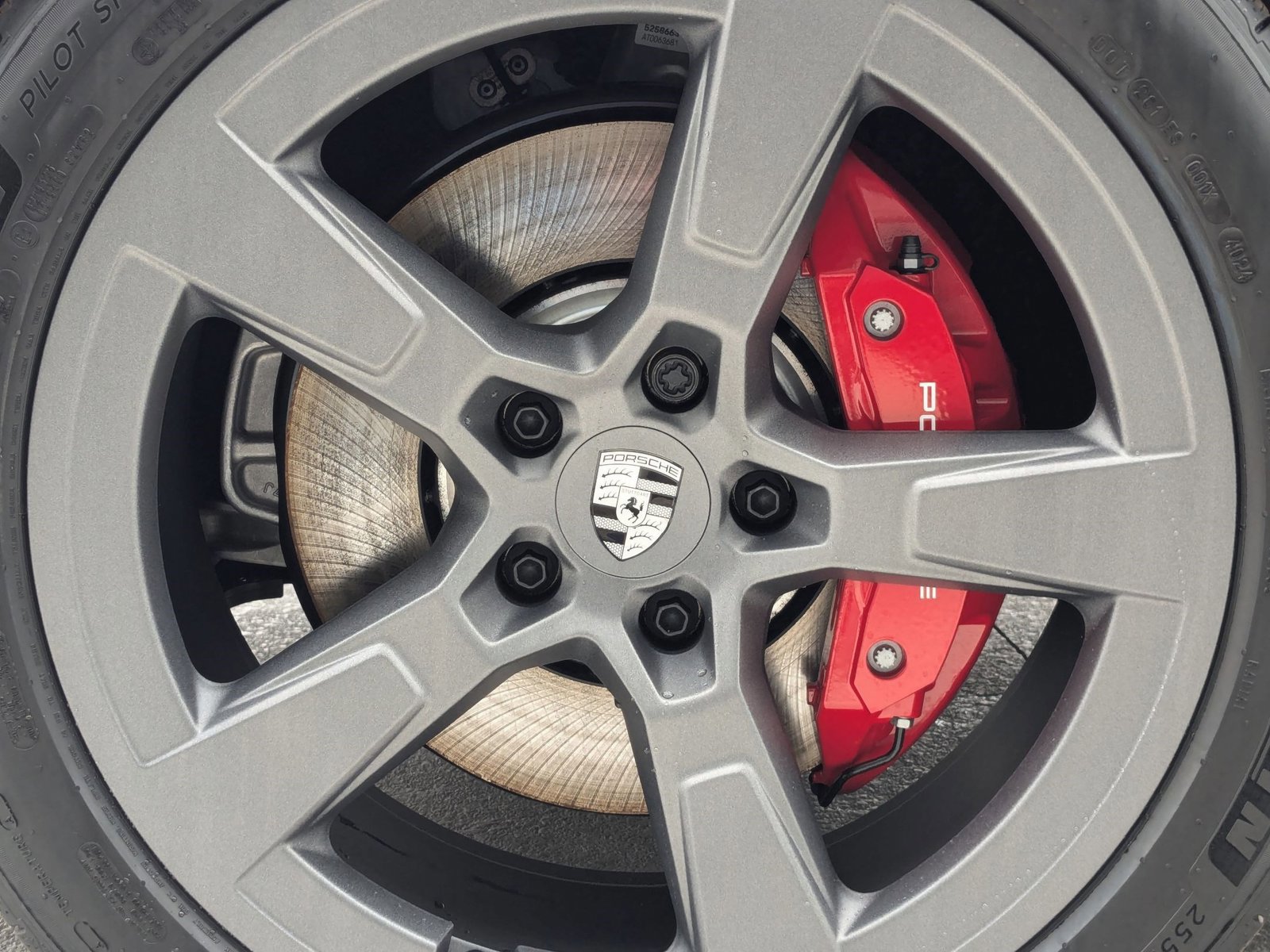 New 2025 Porsche Macan 4S Electric image 12