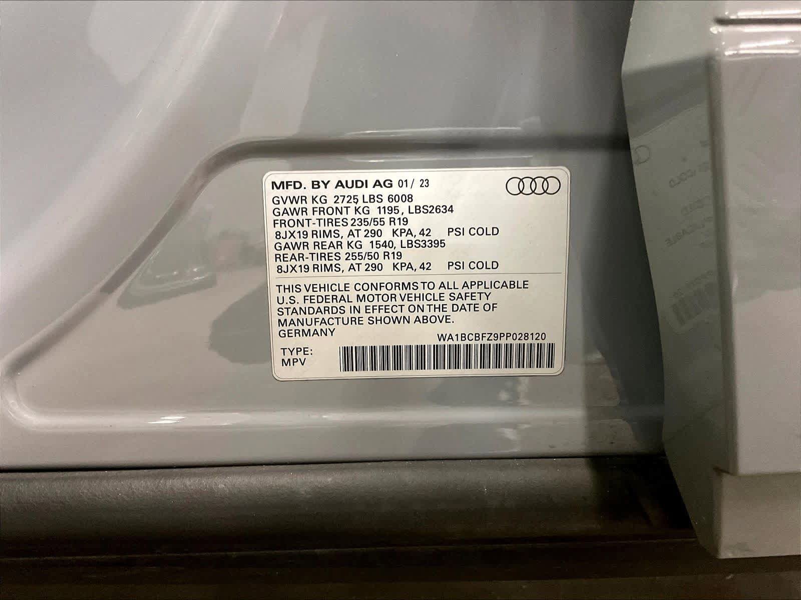 Used 2023 Audi Q4 e-tron Premium Plus w/ Premium Plus image 35