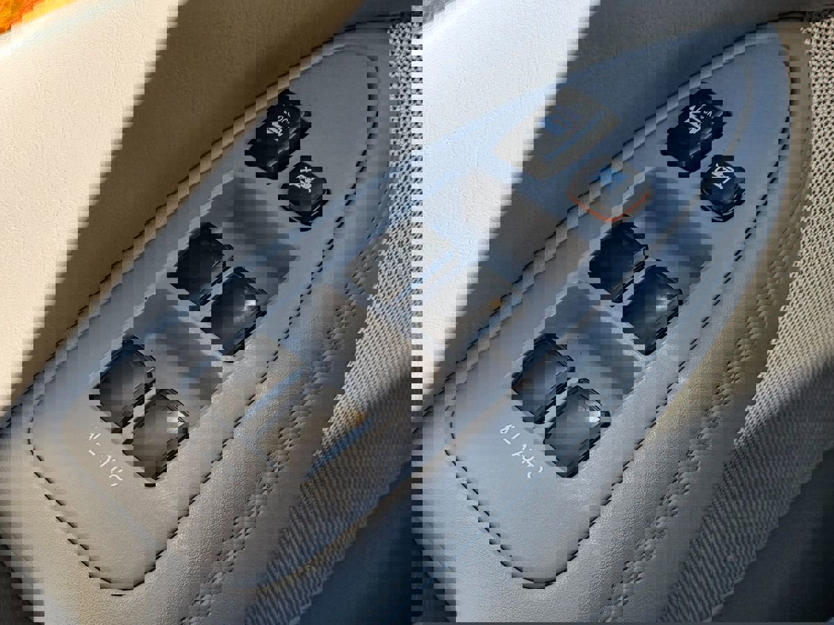 Used 2006 Lexus ES 330 image 27