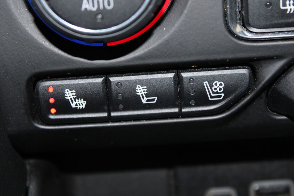 Used 2024 Chevrolet Tahoe Premier image 38